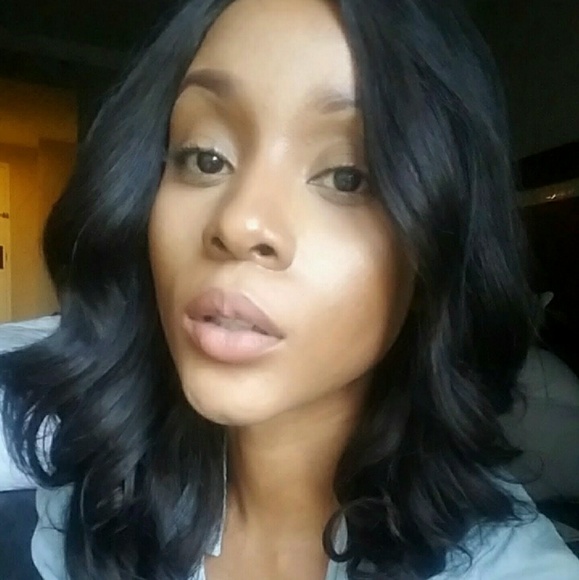 Meet your Posher, Ally - Picture 1 of 1